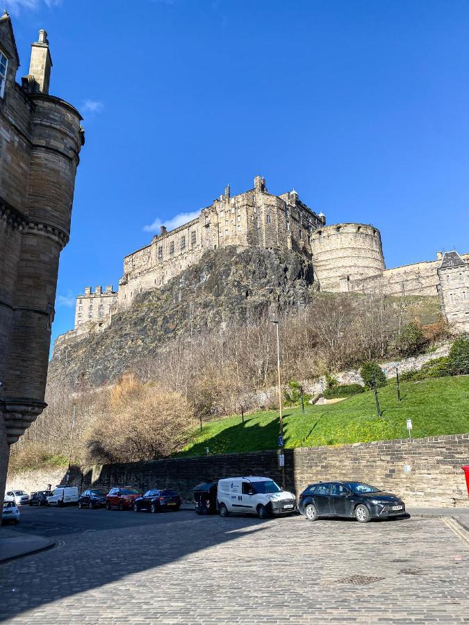 Snug Studio On The Grassmarket, 5Mins From Castle 에든버러 외부 사진